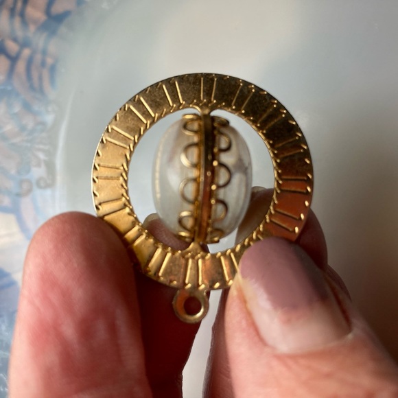 Jewelry - MCM ELVIS Pendant - Brass * Glass Ball In The Middle Rotates * King of Rock VTG